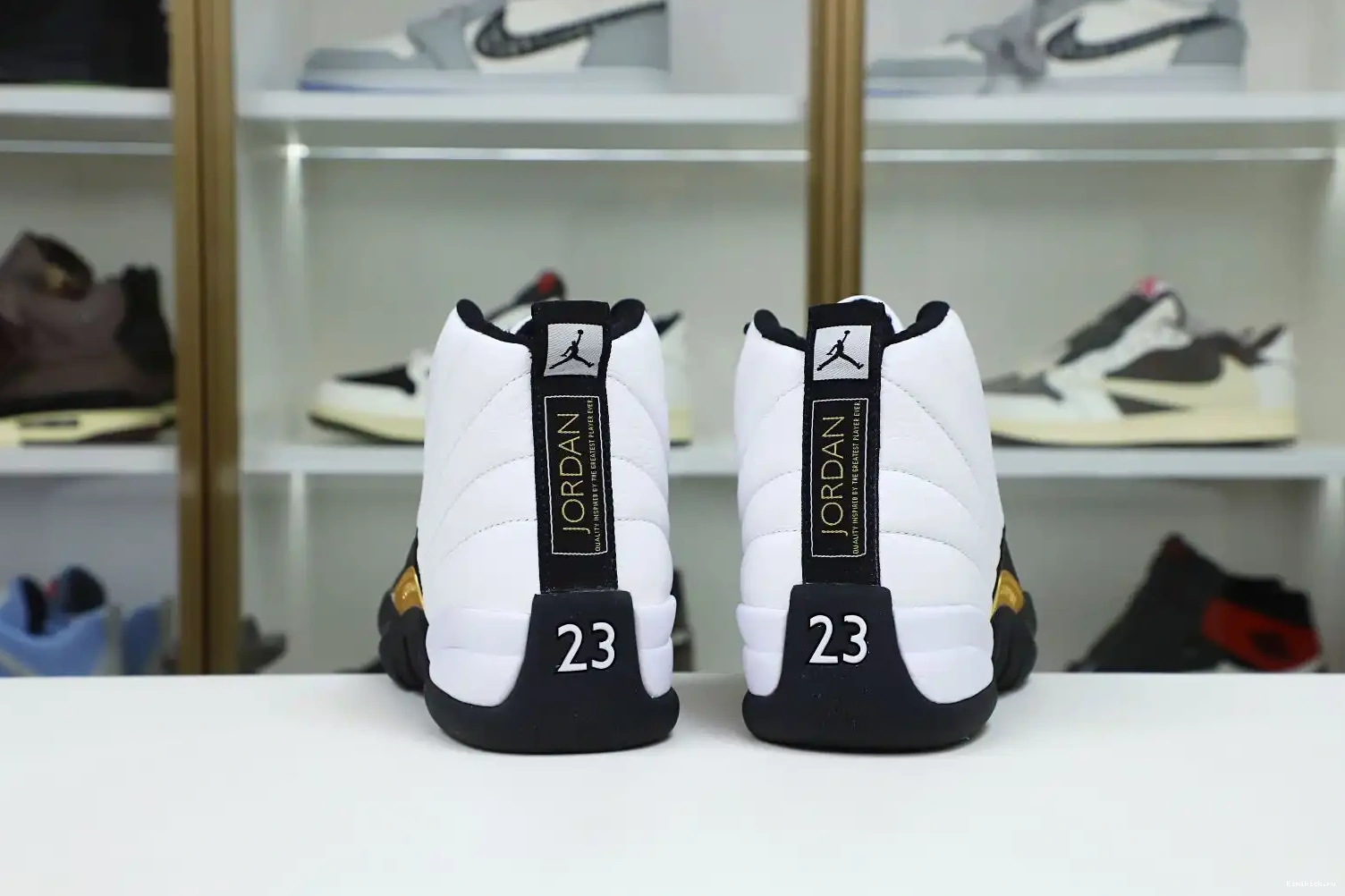 JORDAN Kimikick 12 'ROYALTY' RETRO AIR 0605